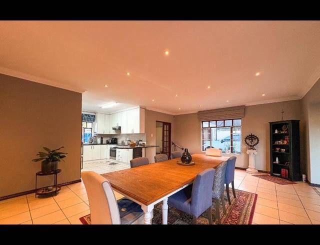 3 BEDROOM HOUSE FOR SALE IN BEYERS PARK